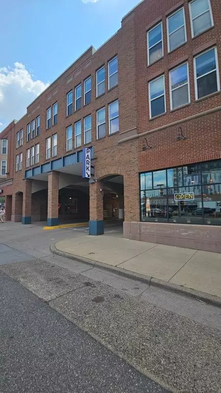 Parking at FireBarn Ramp
