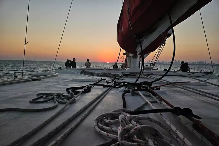 Sunset Sail in Miami: Complimentary Champagne Toast