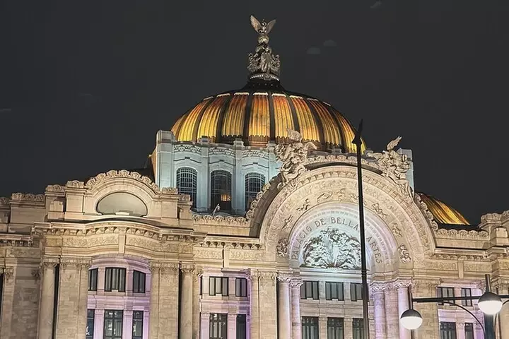 Walk through the Historic Center of the CDMX - Primary Image