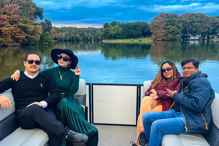Public Lake Austin Boat Tour with Full Sun Shading - 2 Hours