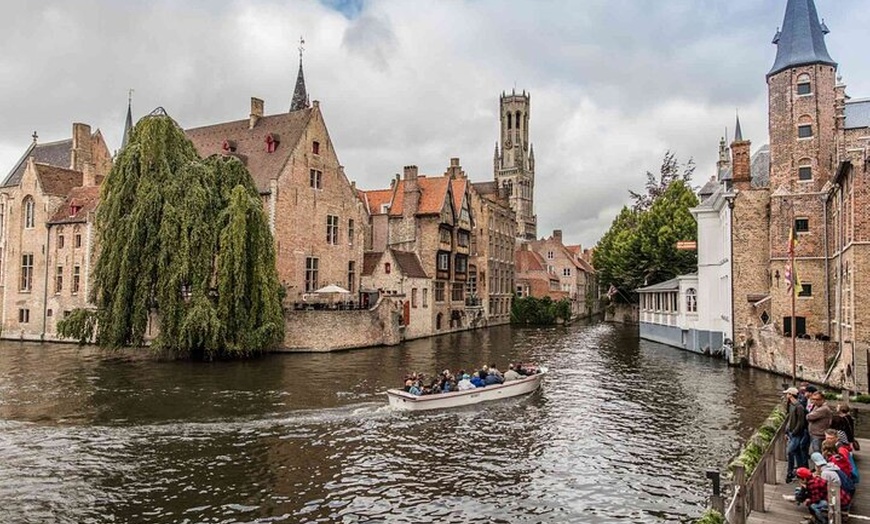 Image 2: Excursion guidée d'un jour à Bruges depuis Paris avec transport