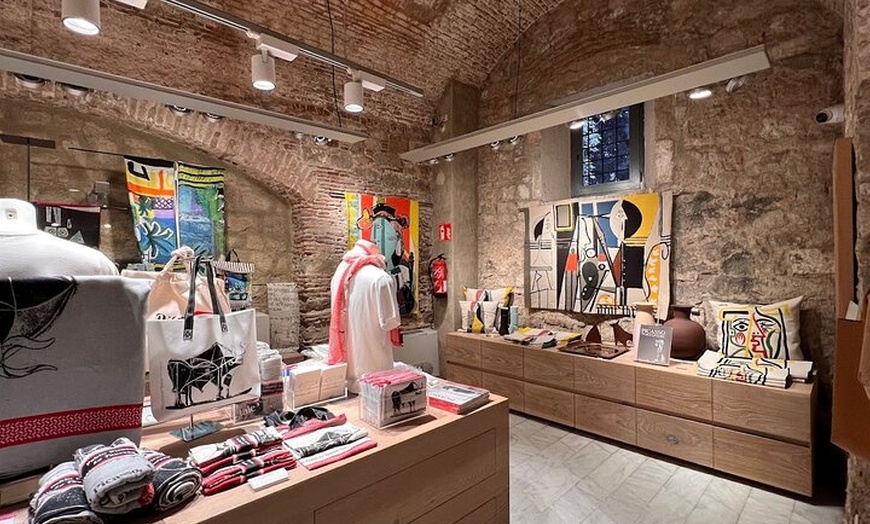 Image 8: Tour Privado en Museo Picasso con Guía