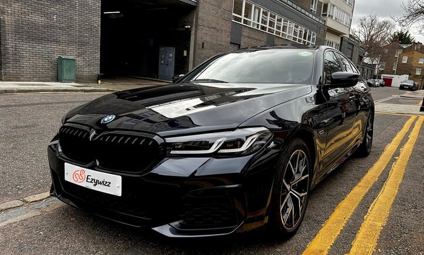 Image 3: Private Transfer from London to Southampton Cruise Port