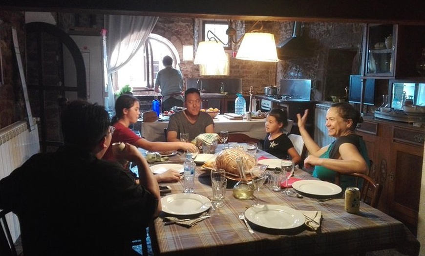 Image 2: Visita guiada de senderismo a Montseny desde Barcelona con almuerzo...