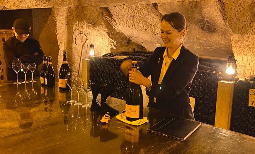 Image 9: DeLuxe DOM PERIGNON Veuve Clicquot Dégustations Déjeuner Michelin