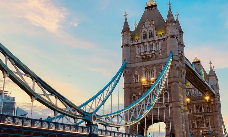 Image 12: Sunday City Hike London - with Borough Market Lunchbreak & Pub