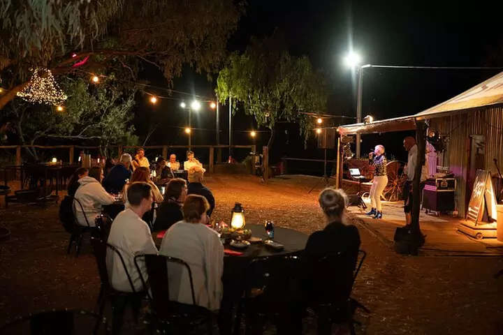 Smithy's Outback Dinner & Show in Longreach