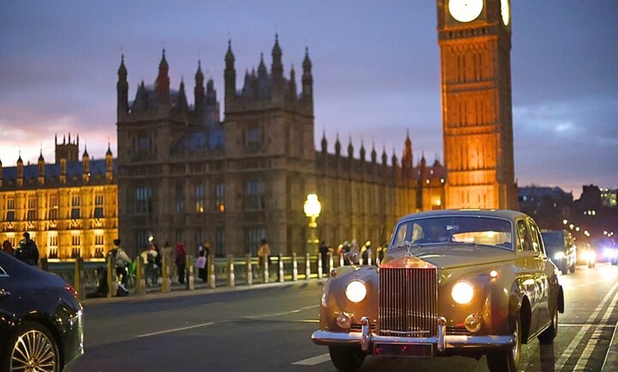 Image 7: London Tour in a Vintage Rolls Royce