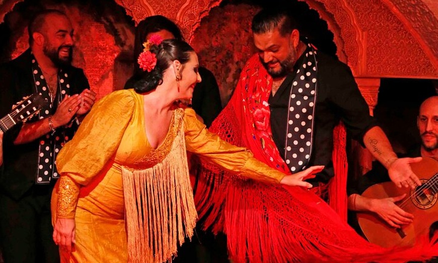 Image 3: Tablao Cordobes Flamencos en Rambla Barcelona con Opción de Cena