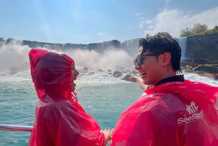 Niagara Falls Canada Tour: Behind Falls, Boat Ride and USA Pickup - Primary Image