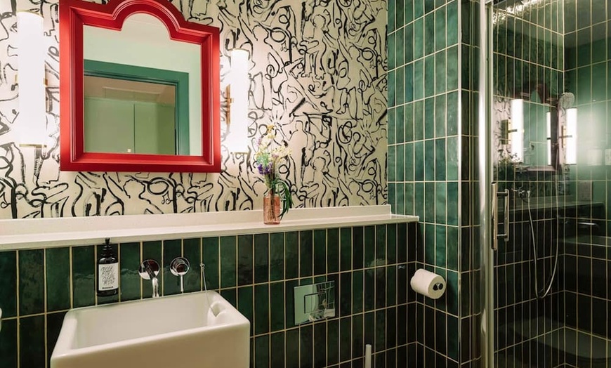 Image 8: ✈ IRLANDE DU NORD | Belfast - Room2 Belfast Hometel 4*, 2 nuit - Ci...