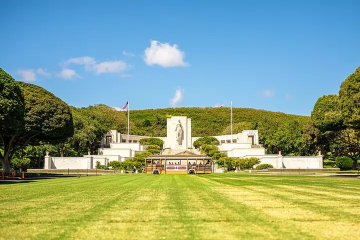 Waikiki Trolley Red Line Heroes & Legends Hop-on Hop-off Tour