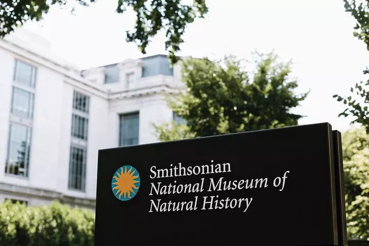 Smithsonian Natural History + American History - Exclusive Tour