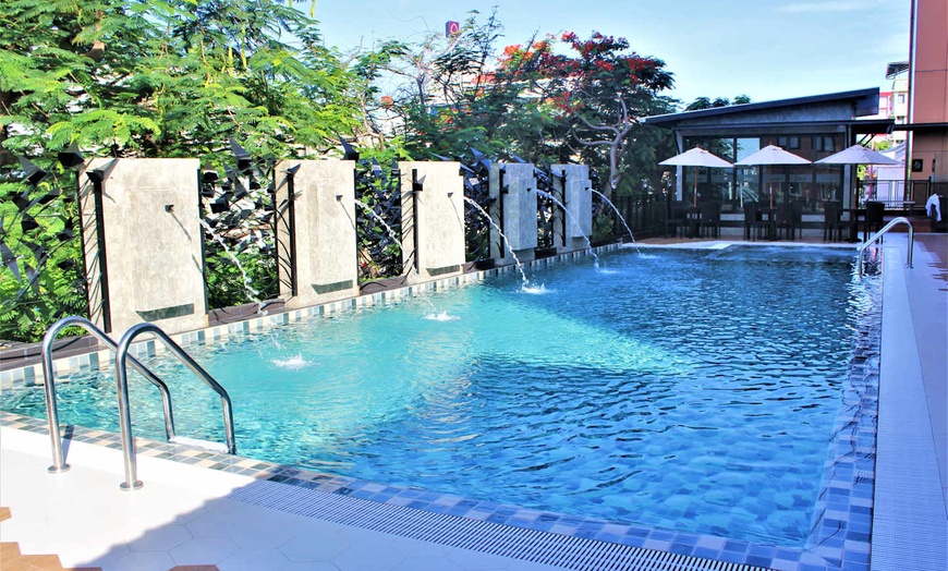 Image 2: ✈ MIDDEN VAN THAILAND | Bangkok - Nouvo City 4*, 5 nachten - City b...