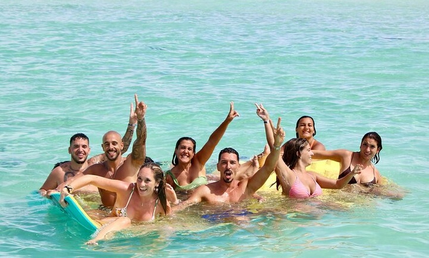 Image 3: Luxury Catamaran to Isla Mujeres All Inclusive Open Bar Buffet