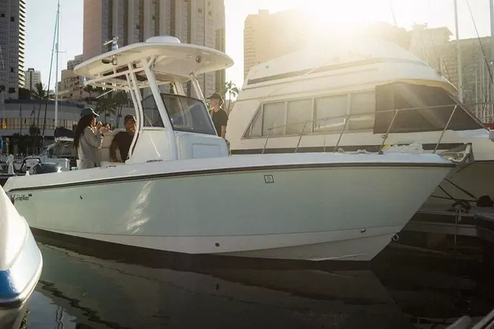 Turtle Canyon Snorkel in Waikiki, Oahu Semi Private