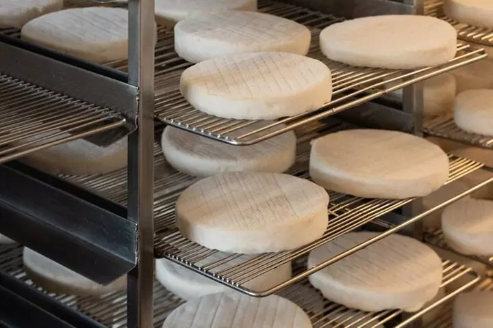 HUNTER VALLEY CHEESEBOARD TASTING - select your favourite cheeses