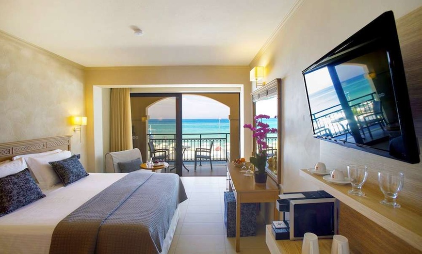 Image 42: ✈ CRETE | Rethymno - Atlantis Beach Hotel 5*