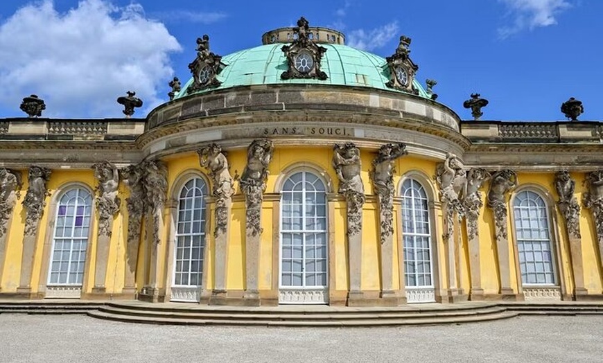 Image 5: Potsdamer Rundgang mit Schlosseingang
