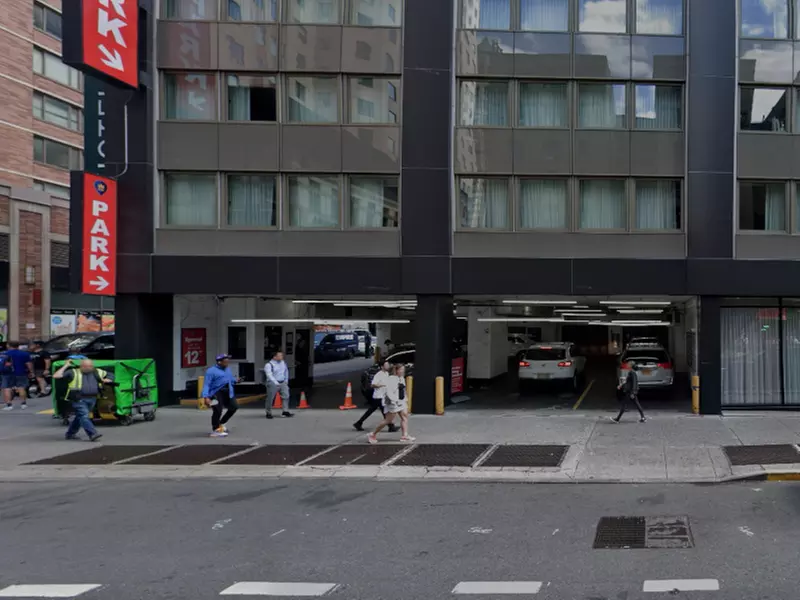 Parking at iPark - 790 8th Avenue Parking Corp. Garage