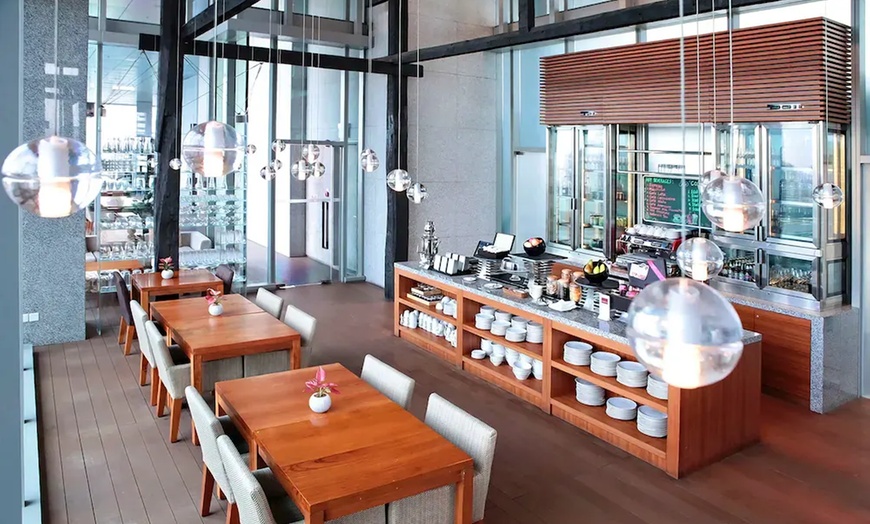 Image 9: ✈ SINGAPORE - Oasia Hotel Novena Singapore by Far East Hospitality ...