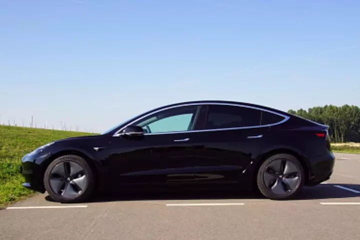 Private Tesla Transfer from Phoenix Airport to all Hotels