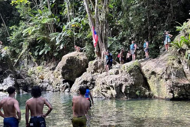 Enjoy a 5-Hour Tour of Las Tinajas and Charco Frío - Primary Image