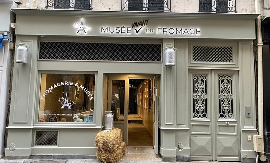 Image 8: Billet pour le Musée Vivant du Fromage de Paris avec dégustation in...