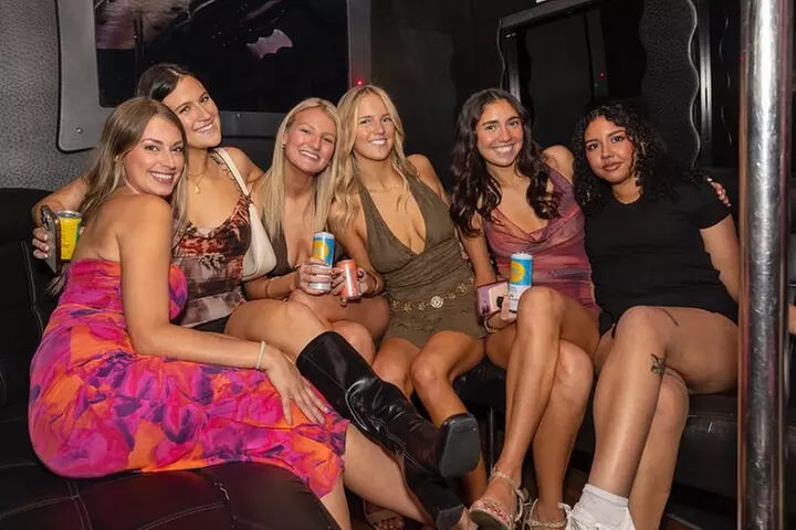 Las Vegas Nightclub VIP Entry with Party Bus