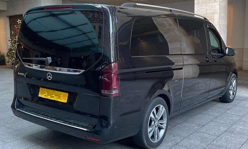 Image 3: Heathrow to London City Center Private Transfer