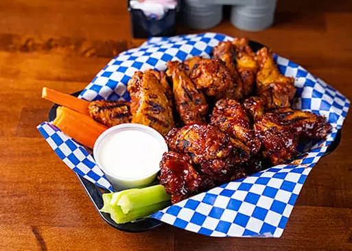 5% Cash Back at Sidelines Grill