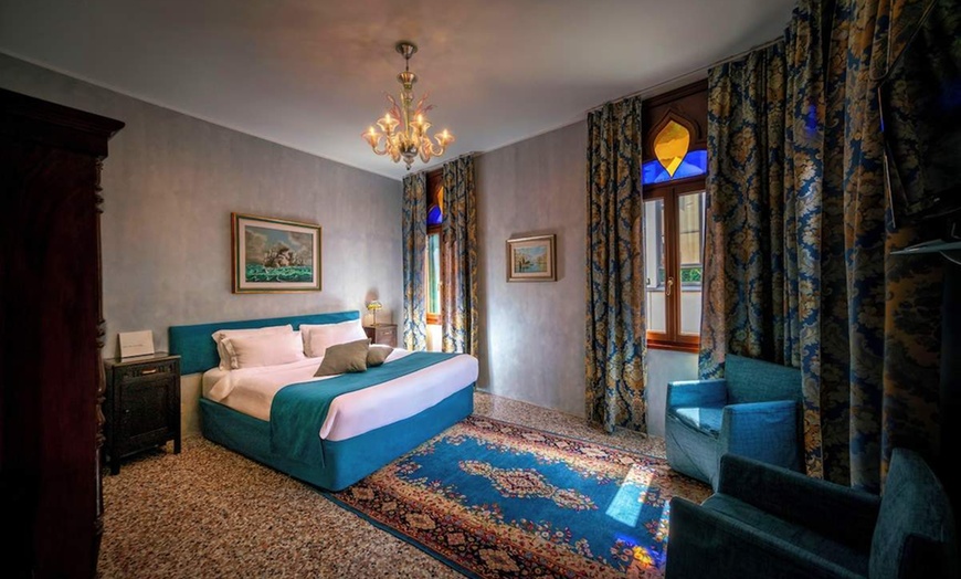 Image 5: ✈ ITALIE | Venise - Palazzo San Luca 3*, 2 nuit - City break