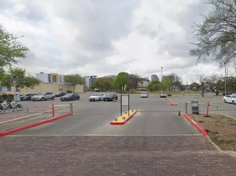 Parking at San Antonio Museum of Art Lot