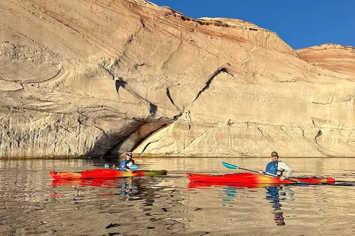 Kayak Antelope Canyon and hike, at Lake Powell