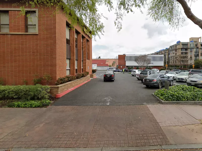 Parking at Central Park Plaza Lot