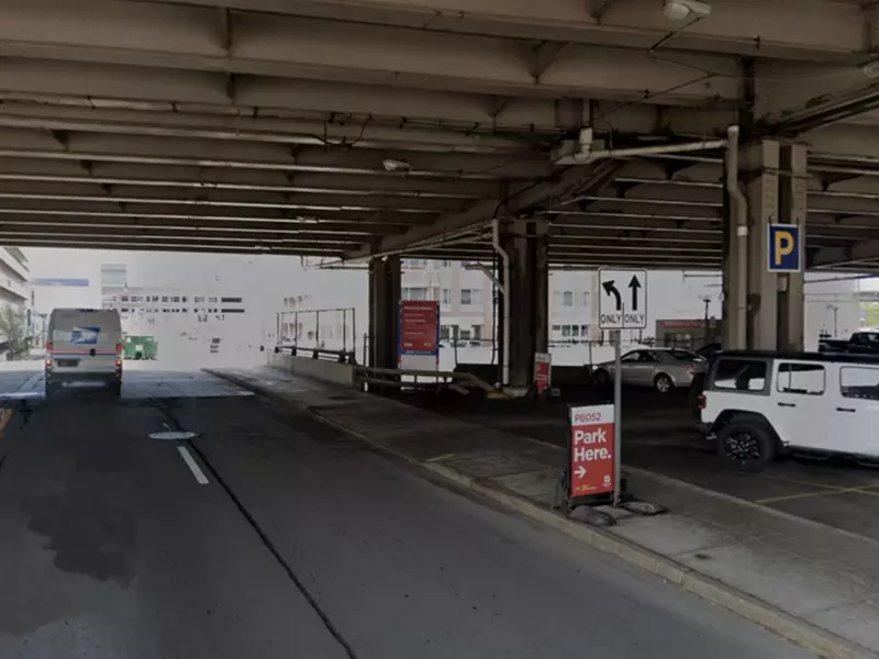 Parking at 15 Exchange St. Lot - P8052