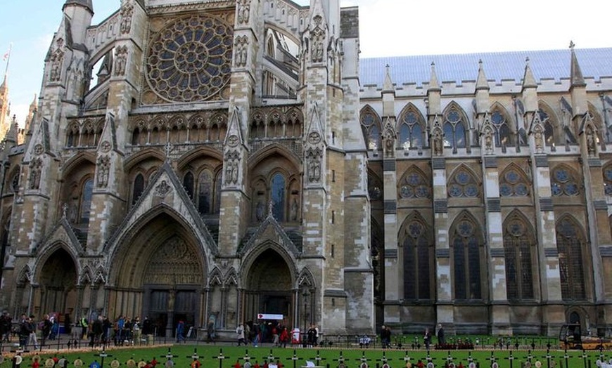 Image 3: 4 Hour Tour of St Paul's Cathedral and Westminster Abbey (With Priv...