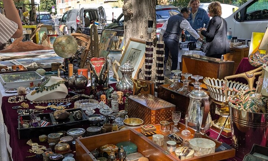 Image 6: Visite à pied des Vanves du marché aux puces