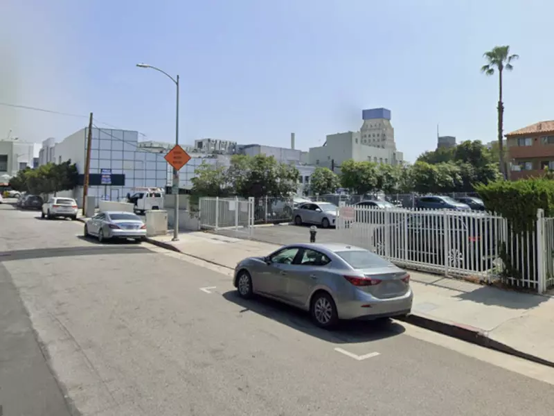 Parking at 730 Cloverdale Ave. Lot