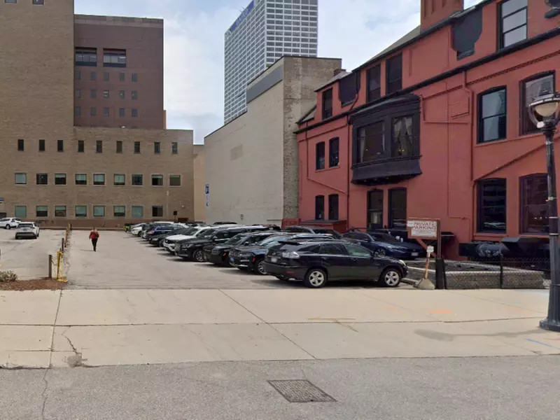 Parking at Hotel Lot