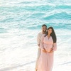 Image 28: Cancun Romantic Beach Photoshoot