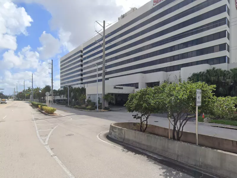 Parking at Sheraton Airport Lot