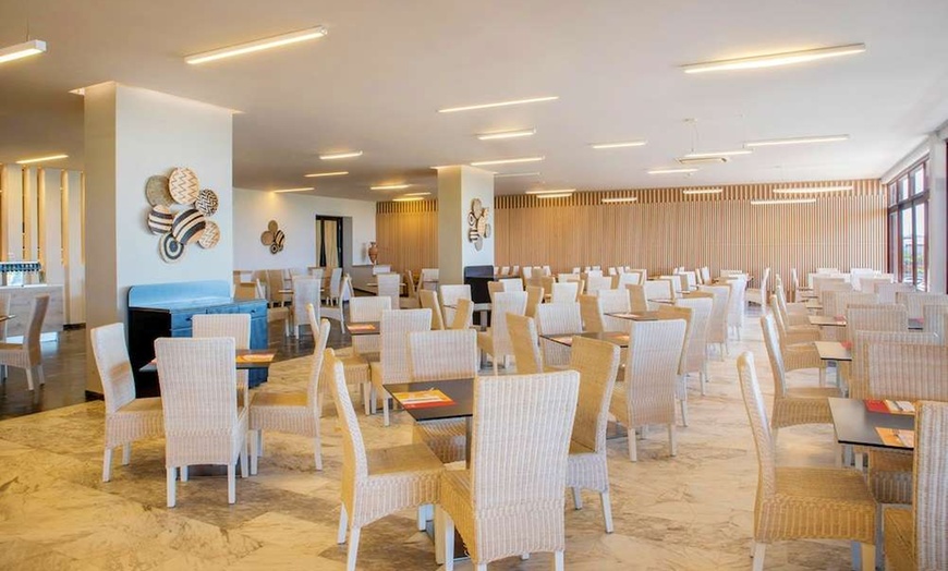 Image 7: ✈ CRÈTE | Kato Gouves - Sol Marina Beach Crete 4*, 3 nuit - Idéal f...