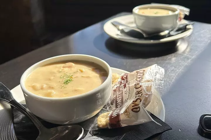 A Taste of the Freedom Trail: Boston's Iconic Food & History Tour