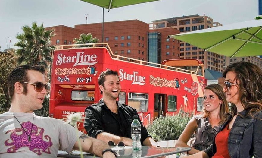 Image 27: Celebrity Homes Tour & Hop-on Hop-off Bus Package