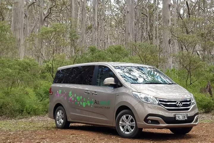 Hidden Gems: Boutique Full-Day Wine, Farm & Lunch Tour