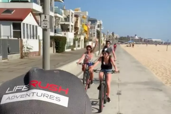 Marina Del Rey to Hermosa Beach e-Bike Coastal Beach Tour