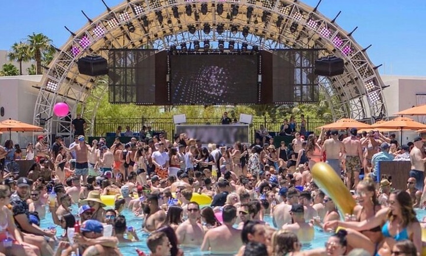 Best Pool Parties In Las Vegas For 2022! Las Vegas Day Clubs List