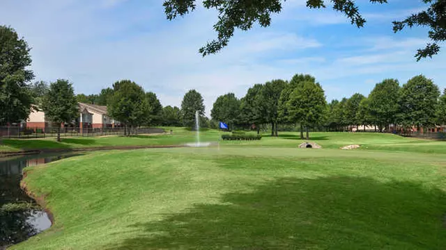 Online Booking - Round of Golf at The Links on Memorial - Primary Image