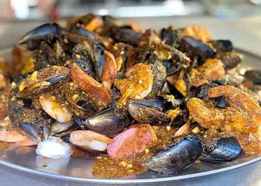 5% Cash Back at Red Crab Juicy Seafood